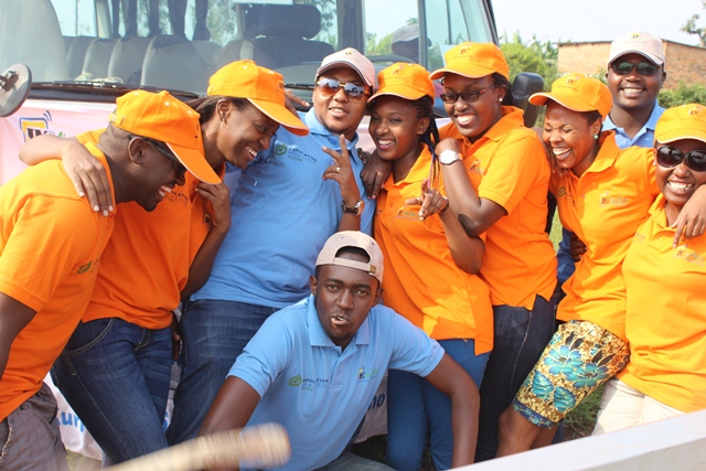 Abagize umurage Media Center bakina ikinamico Impano n'Impamba