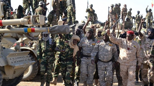 Igisirikare cya Chad cyateye ingabo za Nigeria mu bitugu kuko zo zasaga n'izananiwe Boko Haram