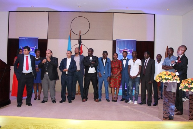 Abakoranye na Crown Paints mu mezi atandatu, biga isoko ry'amarangi mu Rwanda