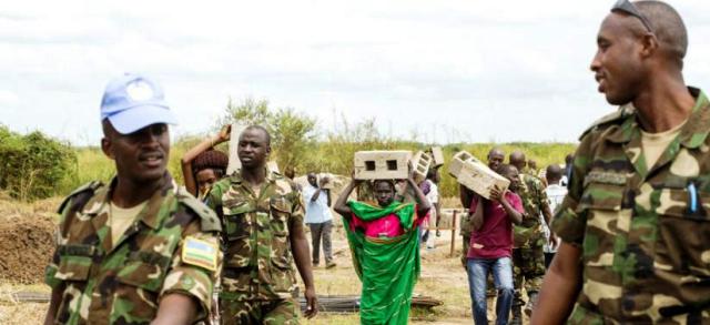 Ingabo z'u Rwanda zafatanyije n'Abaturage ndetse n'abandi bafatanyabikorwa mu kuzuza aya mashuri