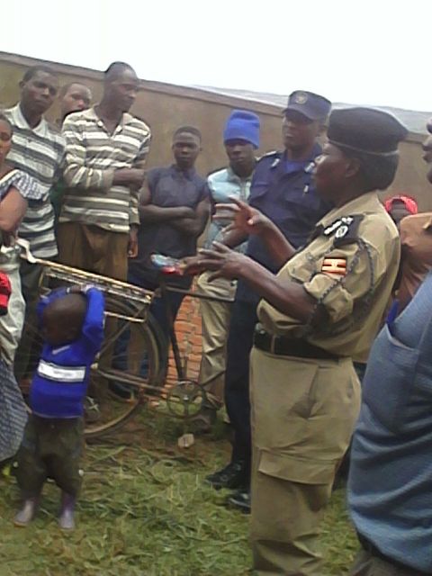 Polisi ya Uganda isobanurira iy'u Rwanda uruhare rwaayo mu gukumira no kurwanya ibiyobyabwenge bitujuje ubuziranenge