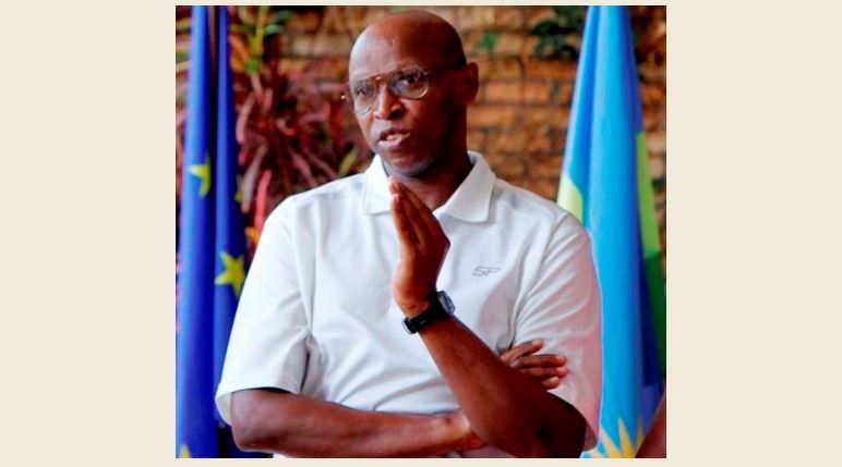 Dr Gasakure yari umwe mu baganga bake b'inzobere mu by'ubuvuzi bw'indwara z'umutima mu Rwanda