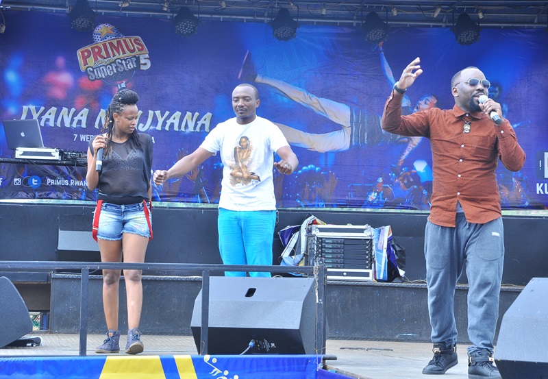 MC Anita, Dj Bissosso na Tino batangiye gushyushya abafana