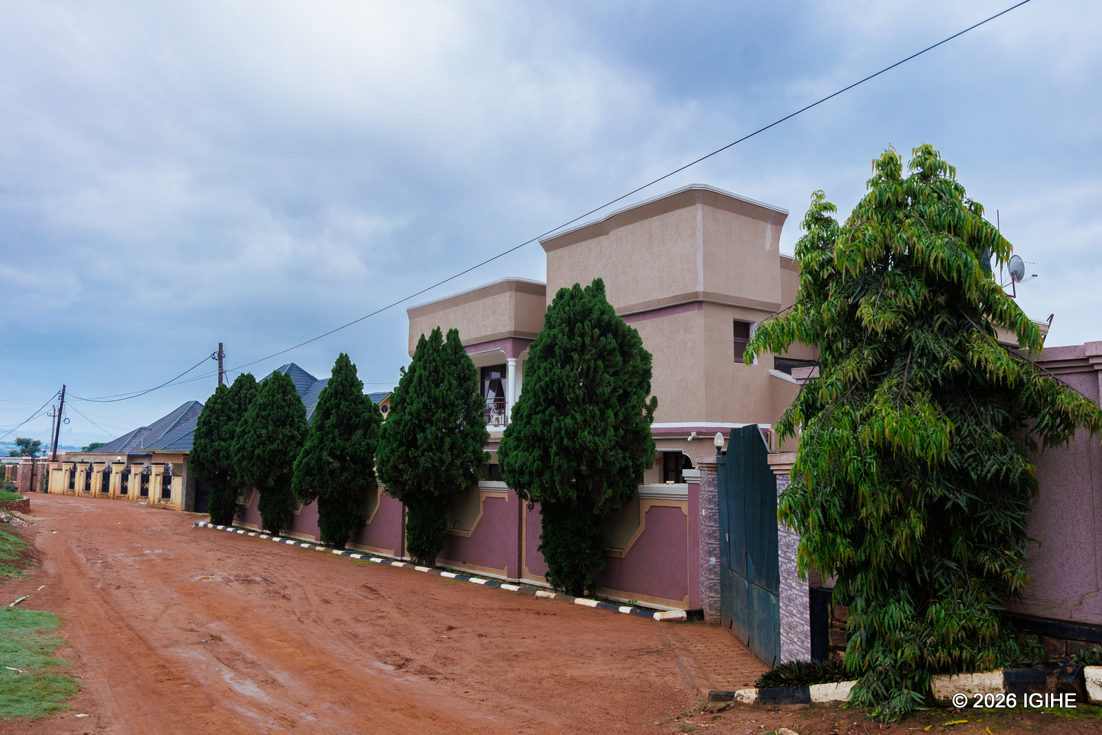 I Gasogi hari inzu zigezweho nk'uko bimeze mu bindi bice byateye imbere i Kigali