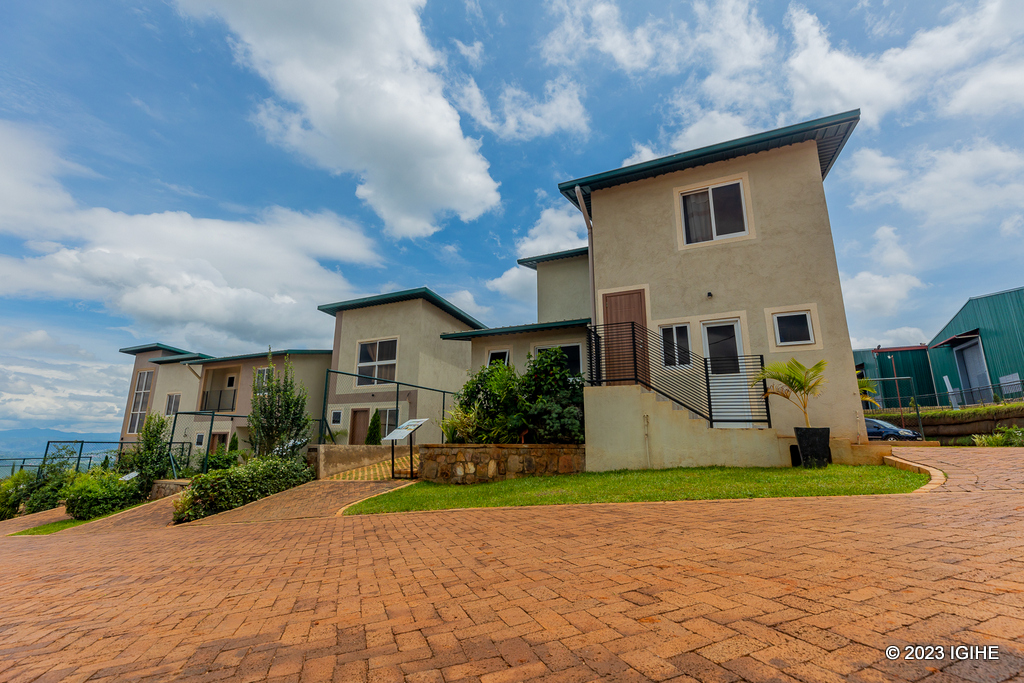 Bwiza Riverside Homes amacumbi ari kubakwa mu Karere ka Nyarugenge ahazwi nka Karama