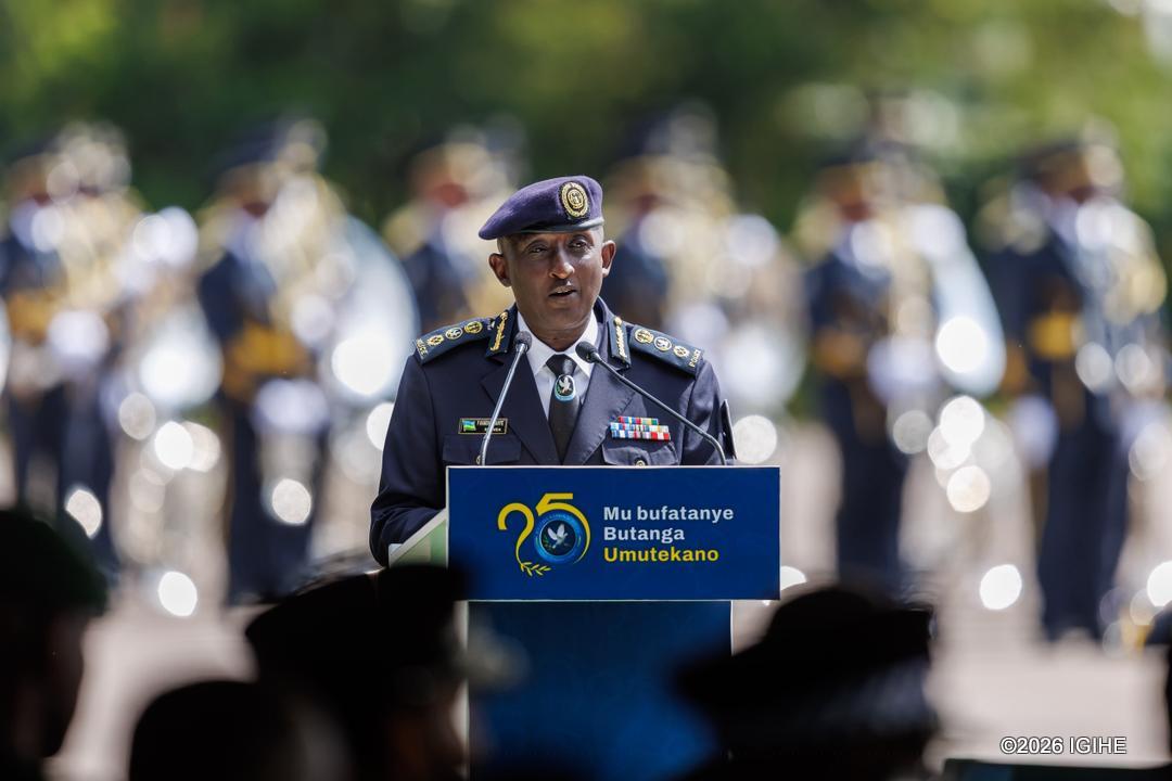 Umuyobozi Mukuru wa Polisi y'u Rwanda, CG Felix Namuhoranye, yavuze ko Polisi ifitanye ubufatanye bwiza n'abaturage mu rugendo rwo kurwanya ibyaha