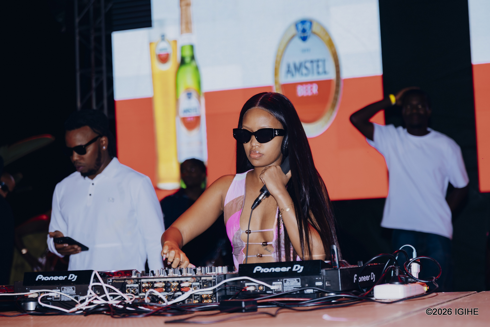 Sheilah Gashumba ni umwe mu bahanga mu kuvanga imiziki bagezweho muri Uganda