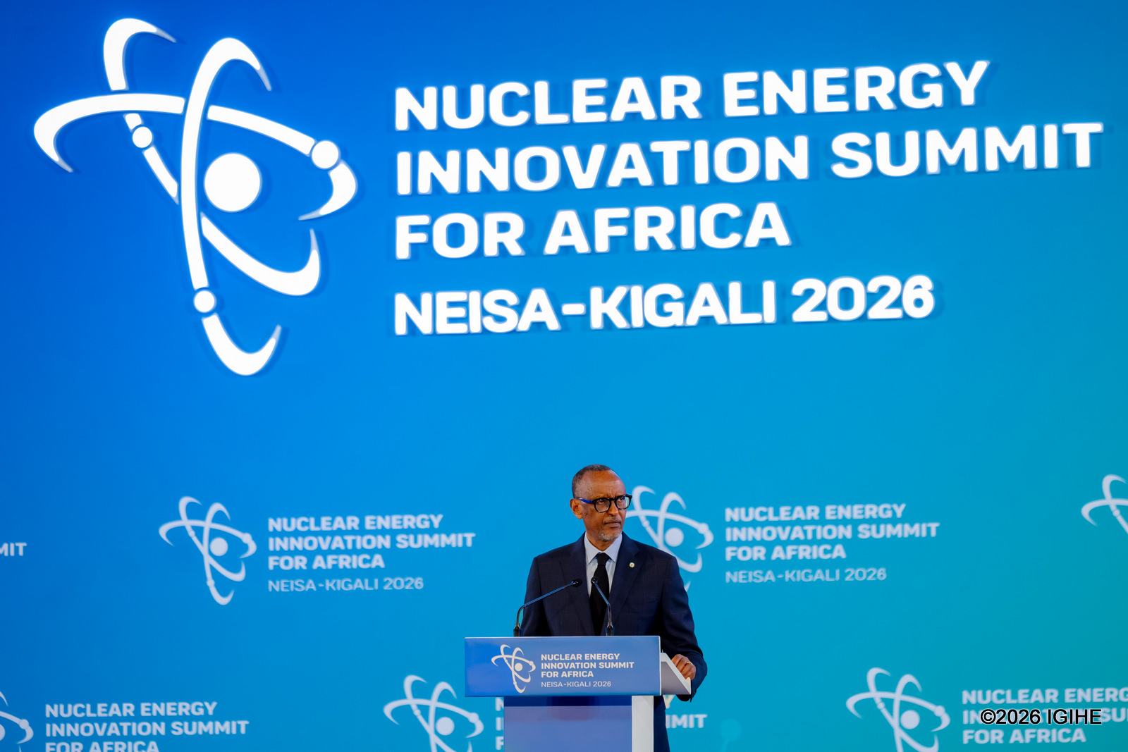 Perezida Kagame yavuze ko gushyira imbaraga mu mishinga y'amashanyarazi ari ingenzi kuko afasha mu kureshya abashoramari