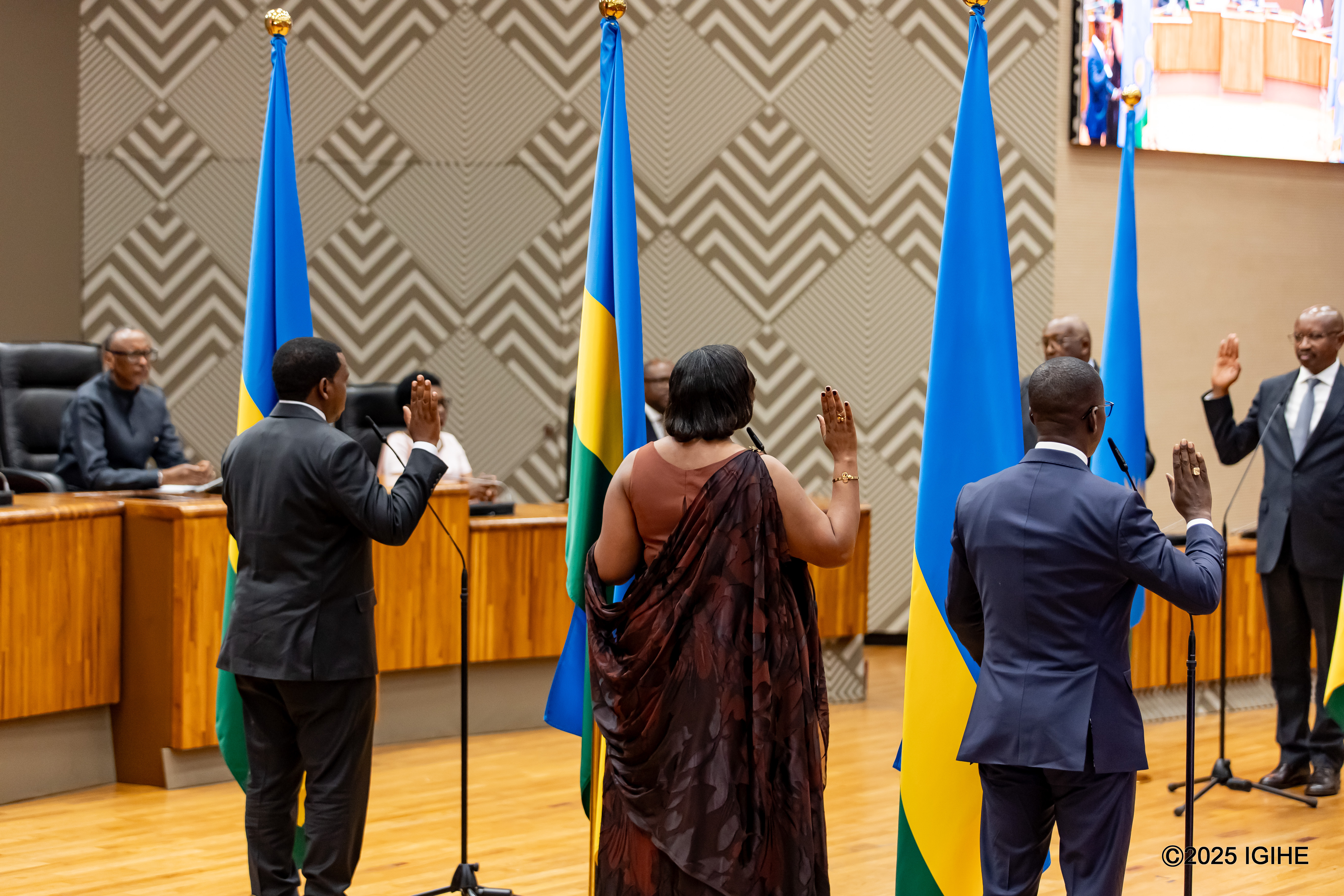 Aba basenateri batandatu bashya barahiye kuri uyu wa 24 Ukwakira 2025
