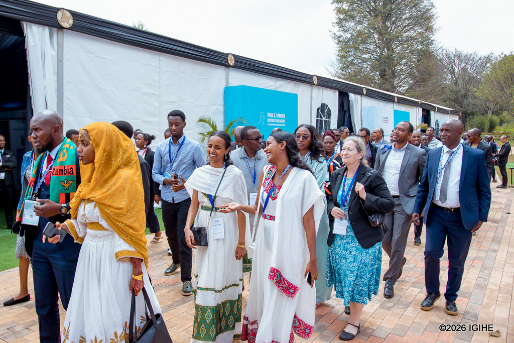 Inzobere zitabiriye itangizwa ry'ibiganiro byiswe ‘Paul E. Farmer Butaro Dialogues’