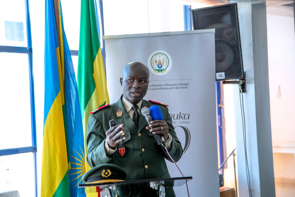 Col Dr. Serigne Modou Ndiaye ushinzwe ishami ry'ibijyanye n'ubuzima bwo mu mutwe mu bitaro bya Hopital Principal by'i Dakar yerekanye uko ihungabana rifata, ibimenyetso byaryo, n'uko abarifite bahanwa