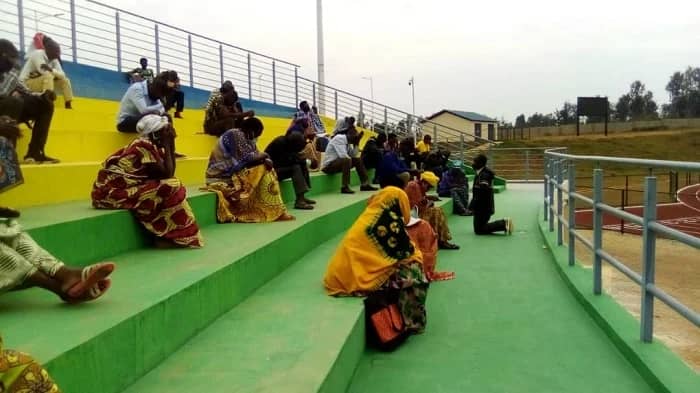 Aba baturage barajwe muri Stade bacibwa amande mbere yo gutaha