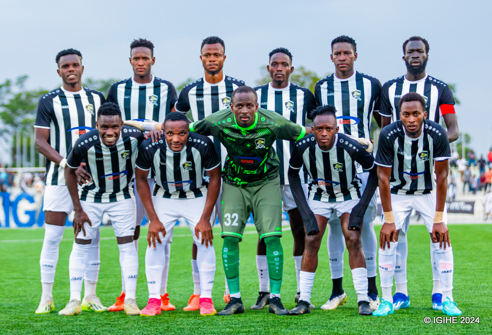 Abakinnyi 11 babanjemo ku ruhande rwa APR FC