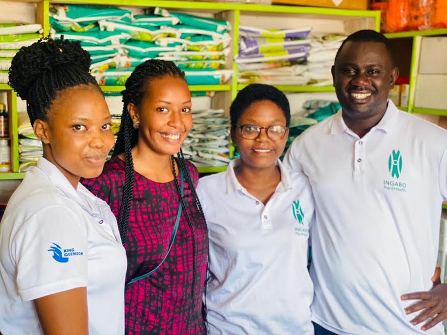 Abacuruza imiti n'ifumbire babanza kwigishwa uko ikoreshwa
