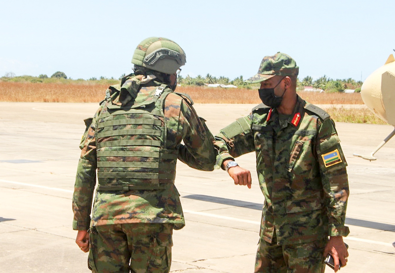 Lt Gen Muganga amaze igihe ari Umugaba w'Ingabo zirwanira ku butaka