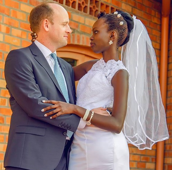 Christine Mbabazi na Hugh Delaney