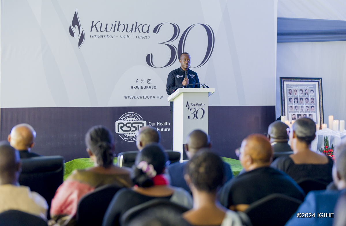 Umuyobozi Mukuru wa RSSB, Rugemanshuro Regis yashimiye byuzuye leta yakomeje gufasha imiryango yashibutse gukomera, nyuma ya Jenoside yakorewe Abatutsi yasize ibibazo uruhuri