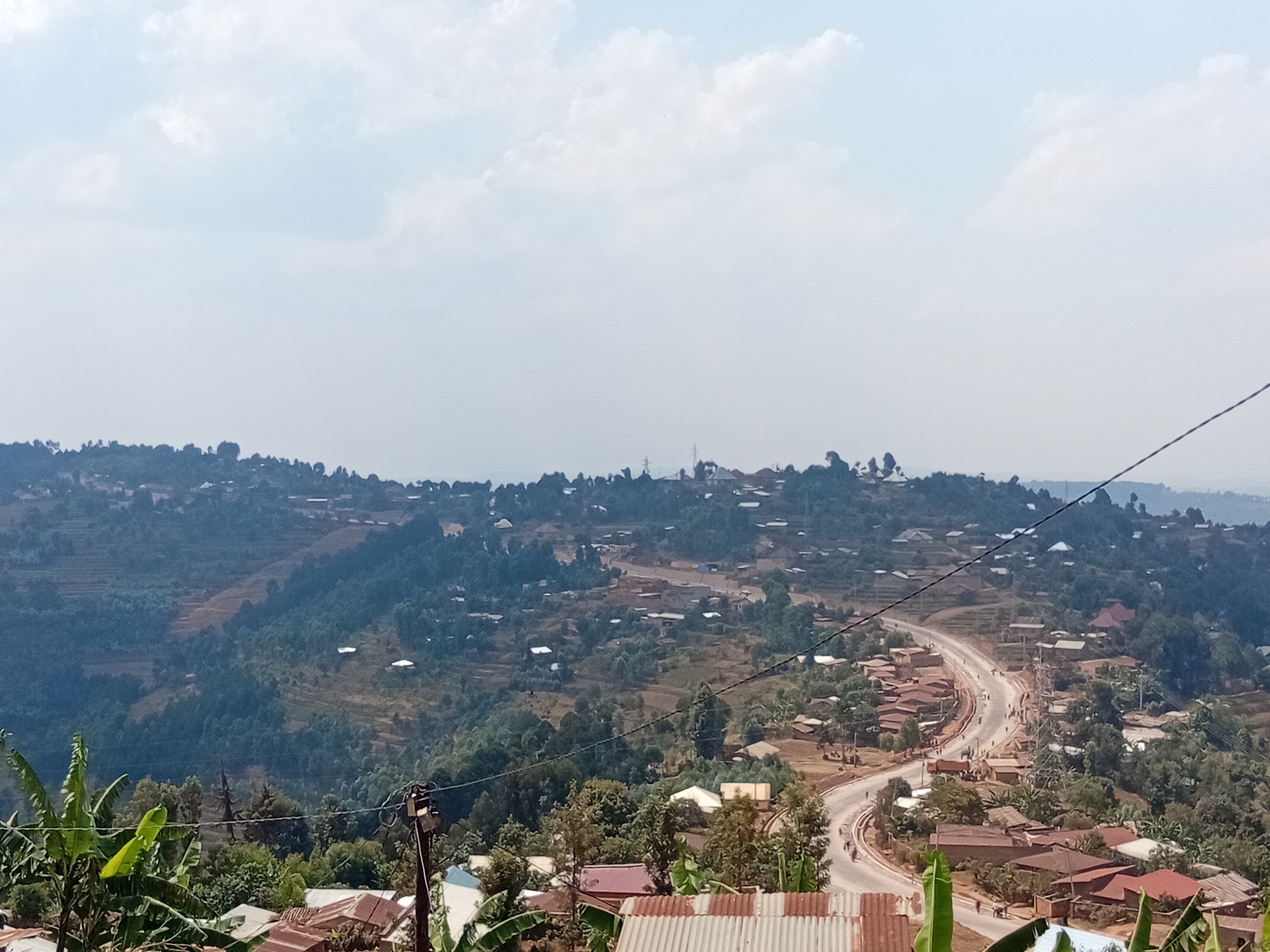 Uyu muhanda ufite uburebure bwa kilometero 11,17, uva mu Mujyi wa Byumba ugana i Ngondore