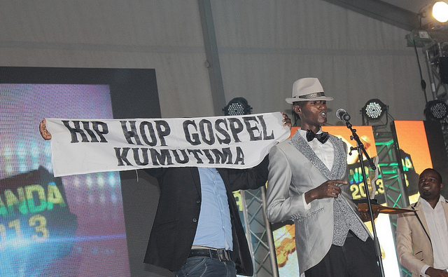 Hahembwa umuhanzi witwaye neza muri Hiphop