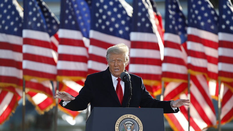 Trump yavuze ko u Bushinwa bukwiriye guha Amerika impzamarira