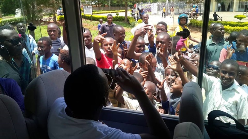 Mu guhanga agendera ku buzima Abanyarwanda babamo