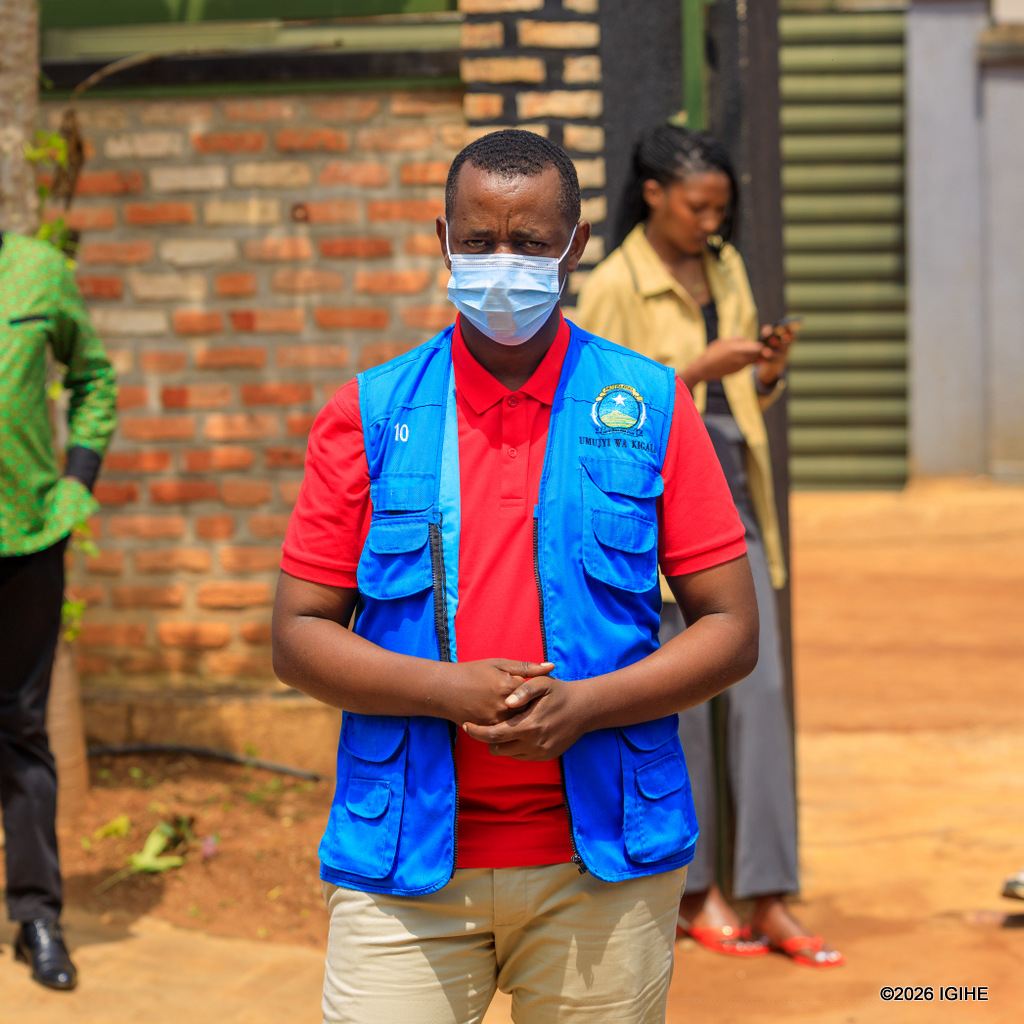 Umunyamabanga Nshingwabikorwa w’Umurenge wa Masaka, Nduwayezu Alfred, yatangaje ko bimwe mu byatumye imibare y’abarwayi ba malaria ijya hejuru ari uko aka gace kabamo ibishanga bihingwamo