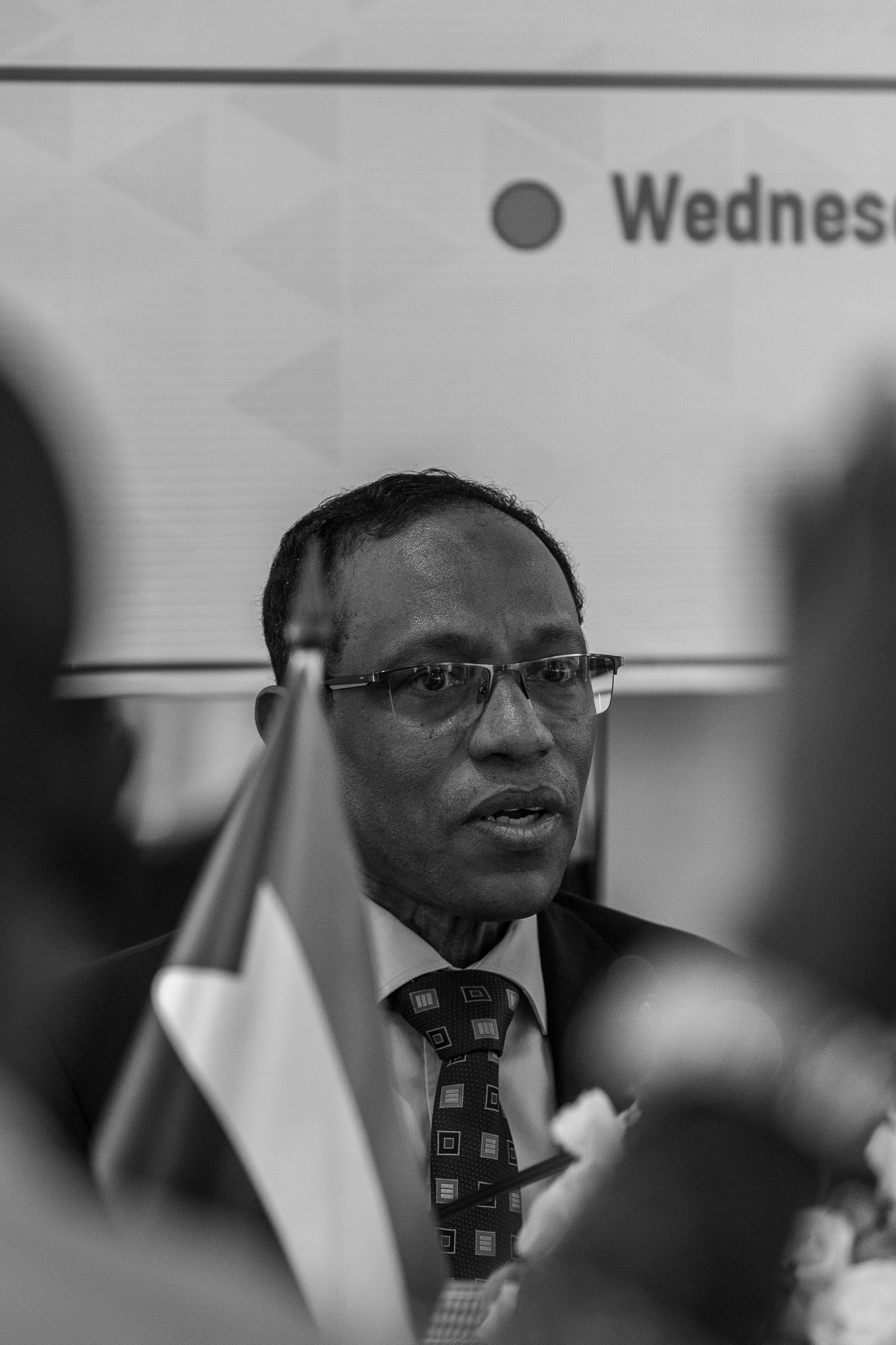 Ambasaderi Dafalla Musa yavuze ko iyi ntambara imaze kwangiza byinshi