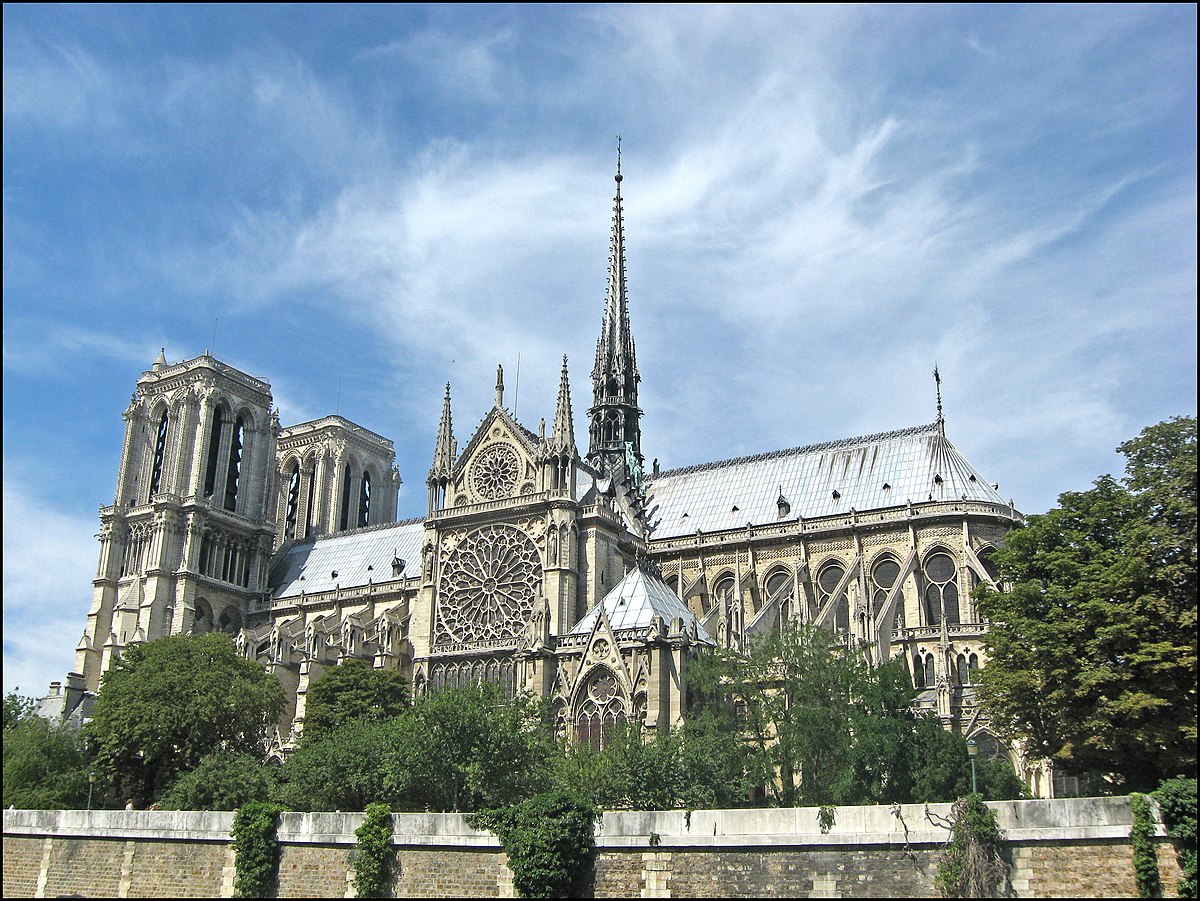 Iyi Cathédrale izongera gufungura imiryango mu 2024 nyuma y'imyaka itanu ifashwe n'inkongi y'umuriro