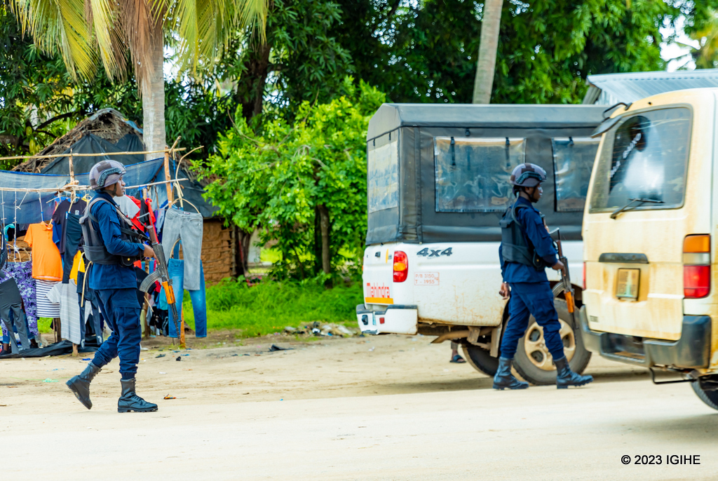 Iyo hari ikibazo kibaye, abaturage bakikanga umuntu bakeka ko akorana n'ibyihebe, bafite nimero za Polisi y'u Rwanda ku buryo bahita bahamagara