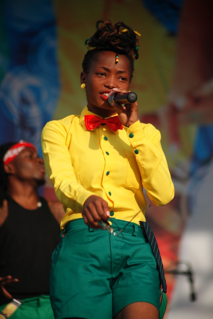 Young Grace ukurikiranyweho gutanga sheki itazigamiye