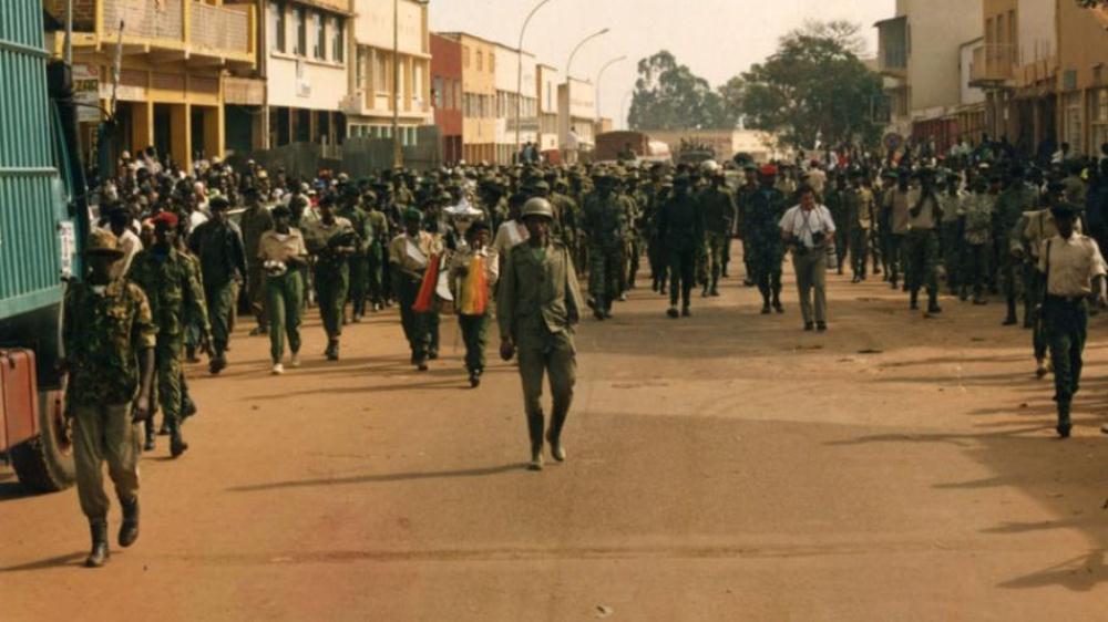 Abasirikare ba RPA bagenda mu mujyi wa Kigali nyuma yo kuwubohora