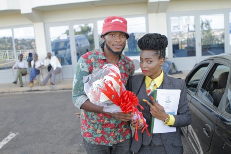 Akanyamuneza kari kose kuri Young Grace na musaza we King Philosophe