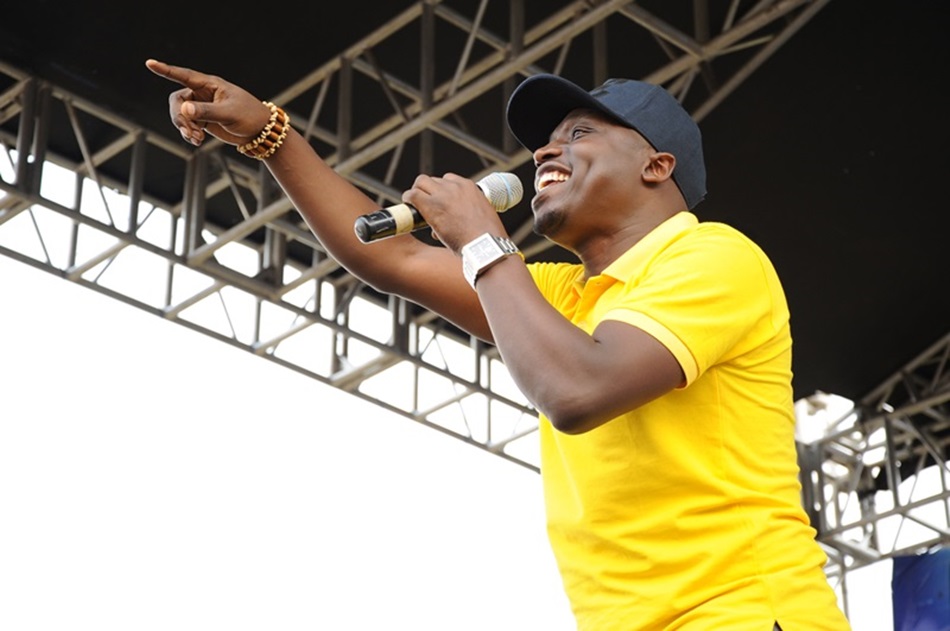 Danny Vumbi, umwe mu bahanzi nyarwanda bazi Ikinyarwanda mu buryo bwimbitse