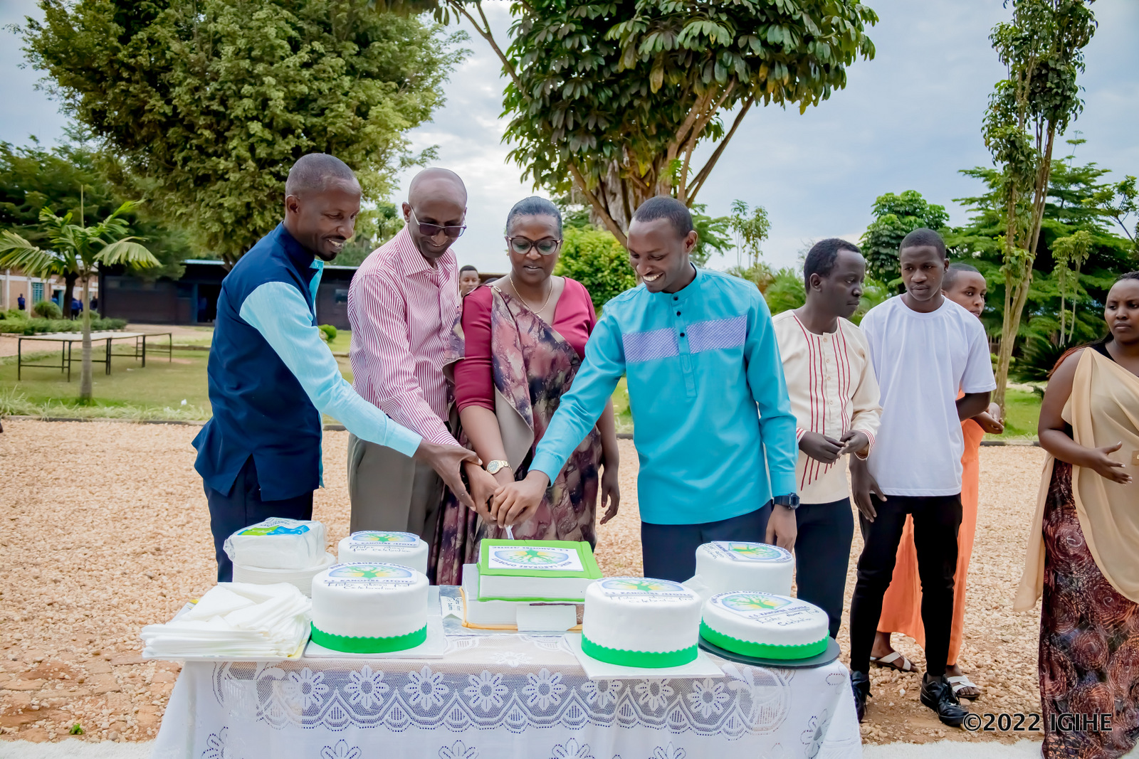 Habayeho no kumanyagura imitsima nk'ikimenyetso cy'uko igikorwa cya 'Garuka Ushime' kibaye ngarukamwaka