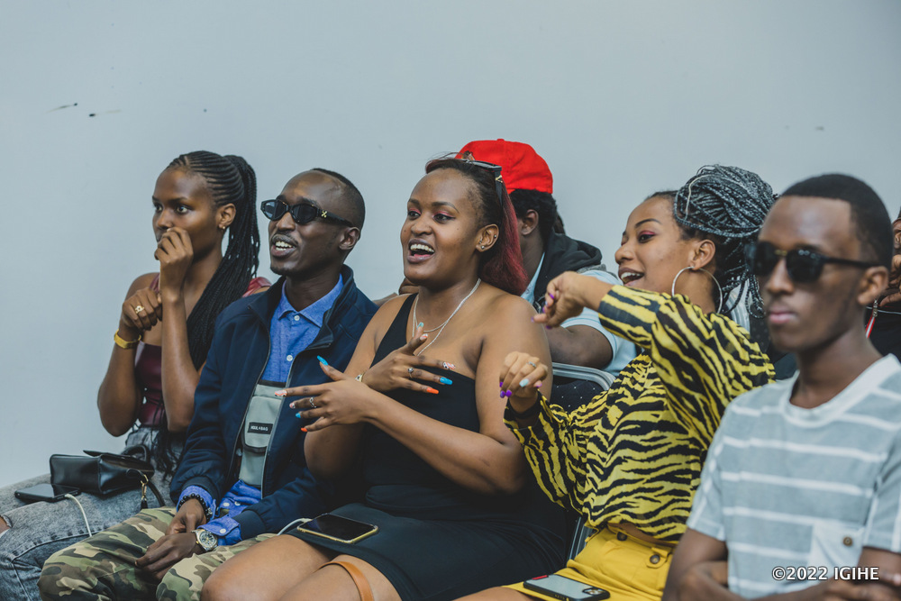 Abafana bo kuvanga imiziki bitabiriye ku bwinshi