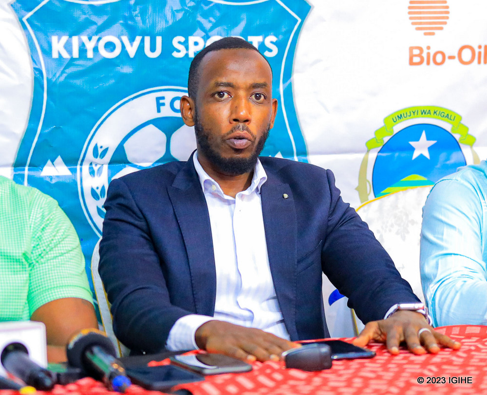 Visi Perezida wa Kiyovu Sports Ushinzwe Imari n'Amategeko, Mbonyumuvunyi Abdul Karim niwe wasigaranye Urucaca rukoresha miliyoni 24 Frw buri kwezi y'imishahara gusa