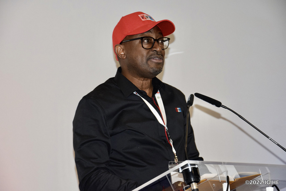 Dr Richard Mihigo yashimiye nk’uhagarariye FPR Inkotanyi ku rwego rw’igihugu mu Busuwisi uko abitabiriye baje ari benshi mu mwambaro ucyeye w’umuryango