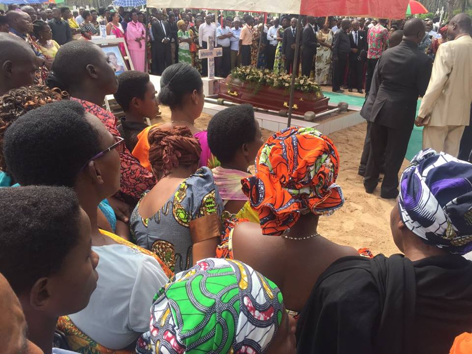Uyu muririmbyi yashyinguwe kuri uyu wa Gatatu. Foto/Ibyishimo.com
