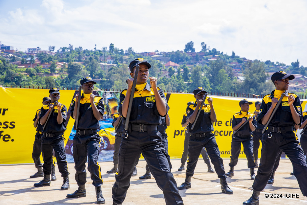 Abahawe impamyabumenyi berekana ibyo bigishijwe