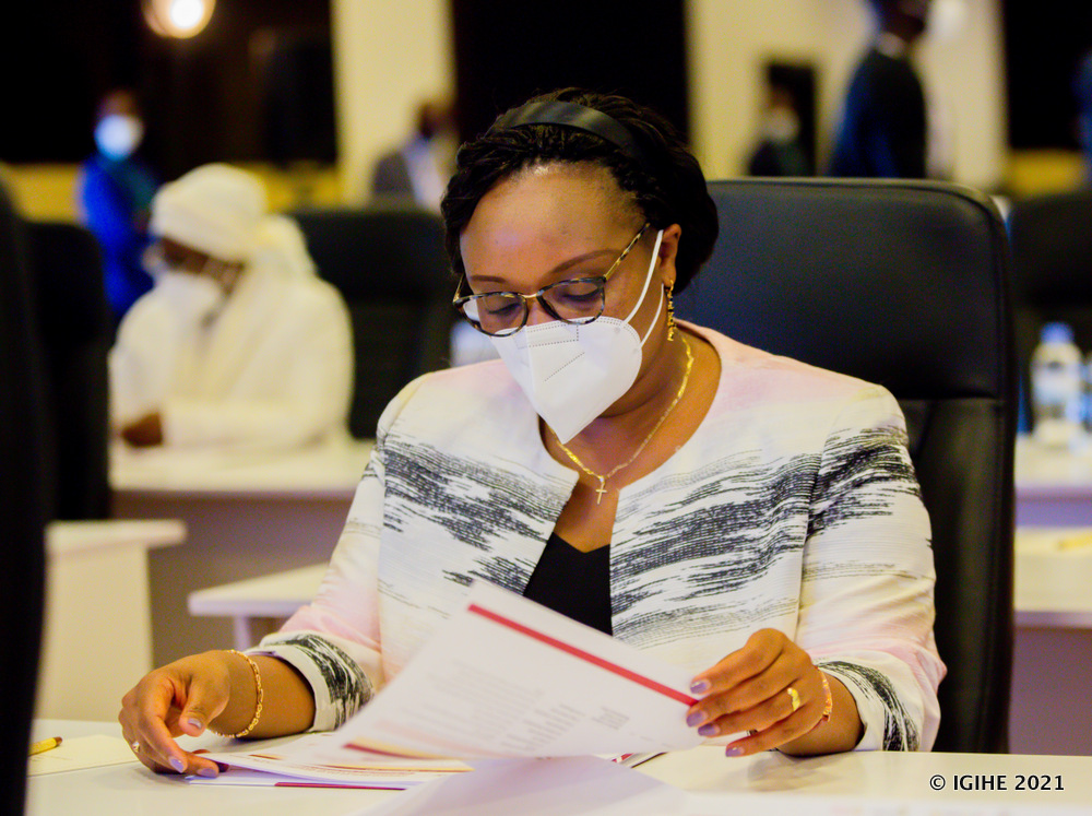 Minisitiri w'Uburezi w'u Rwanda, Dr Uwamariya Valentine na we yari mu bitabiriye iyi nama yiga ku bufatanye mu gukora inkingo muri Afurika