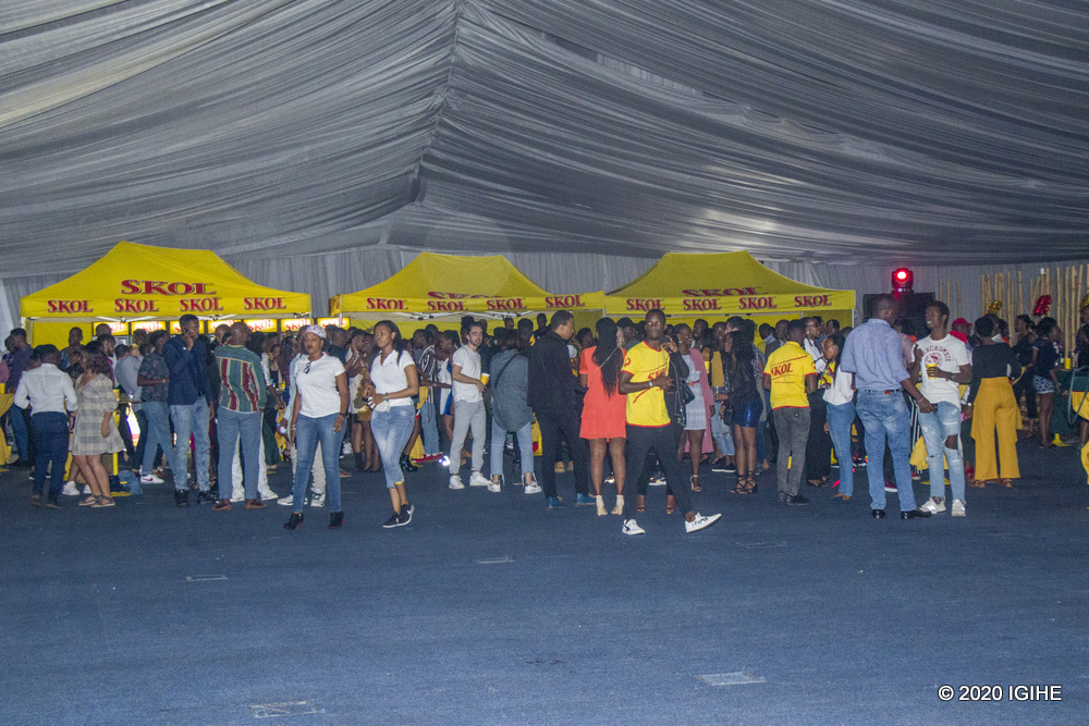 Abakunzi b'umuziki bari bitabiriye