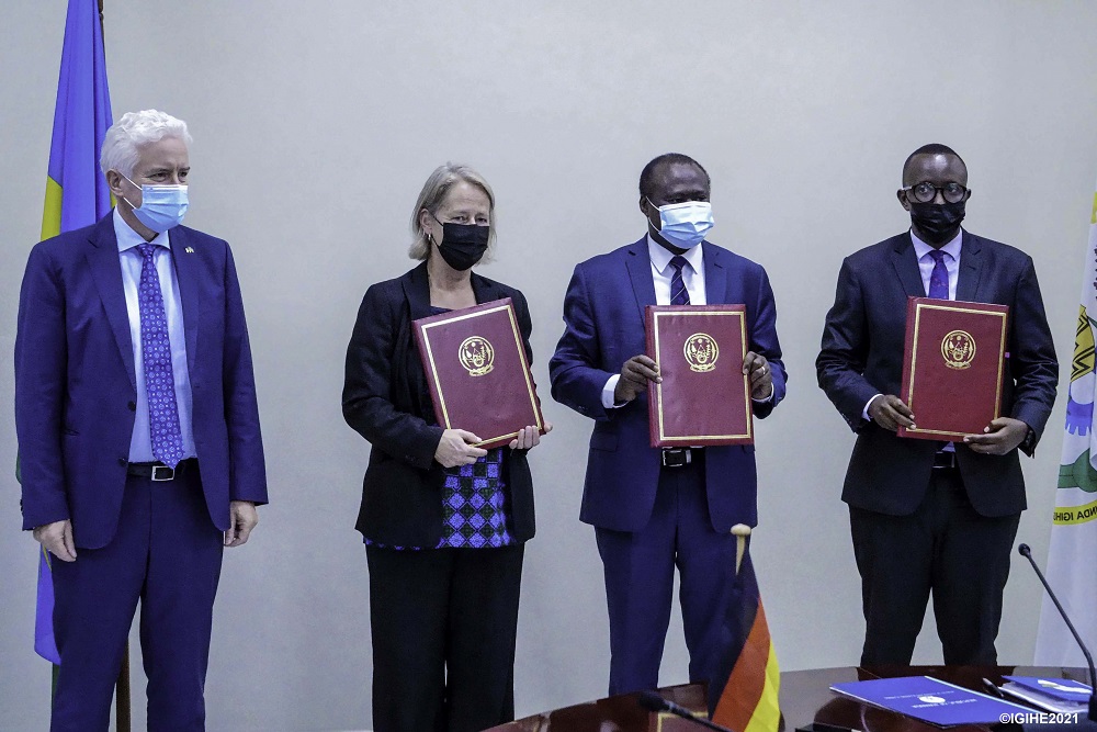 U Rwanda rwahawe asaga miliyari 50 Frw yo kuzahura ubucuruzi bw’ibyoherezwa mu mahanga no kurwanya ubukene