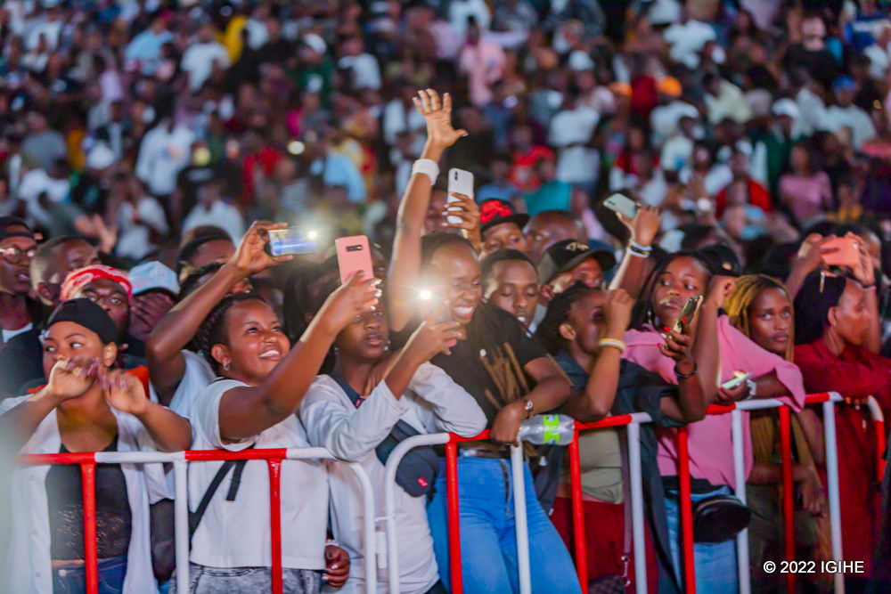Abakunzi b'umuziki baba babukereye