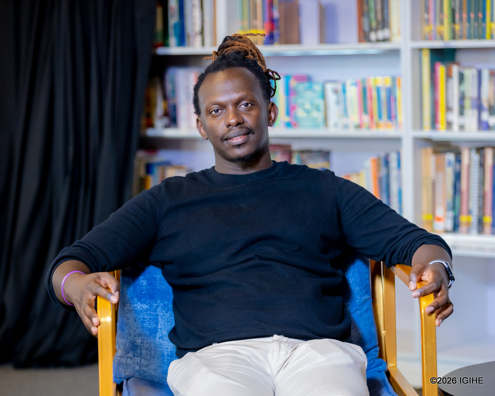 Kavutse Olivier ari mu myiteguro yo kwizihiza imyaka icumi amaze akoze ubukwe n'umugore we