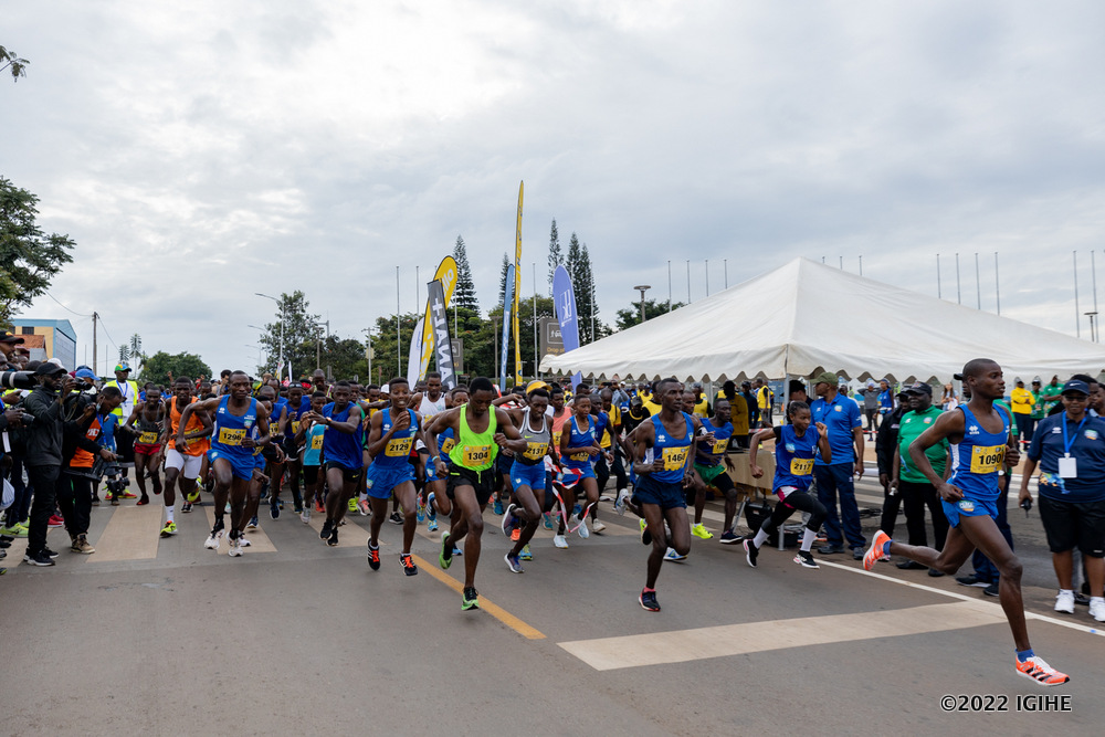 Isiganwa rigitangira ab'inkwakuzi bahise bashwekura