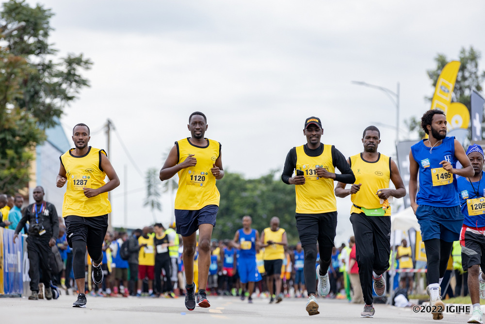 Urubyiruko rwari rwitabiriye ku bwinshi
