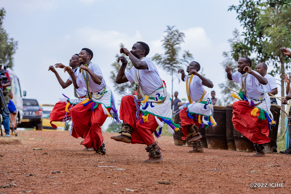 Uyu munsi waranzwe no gucinya akadiho