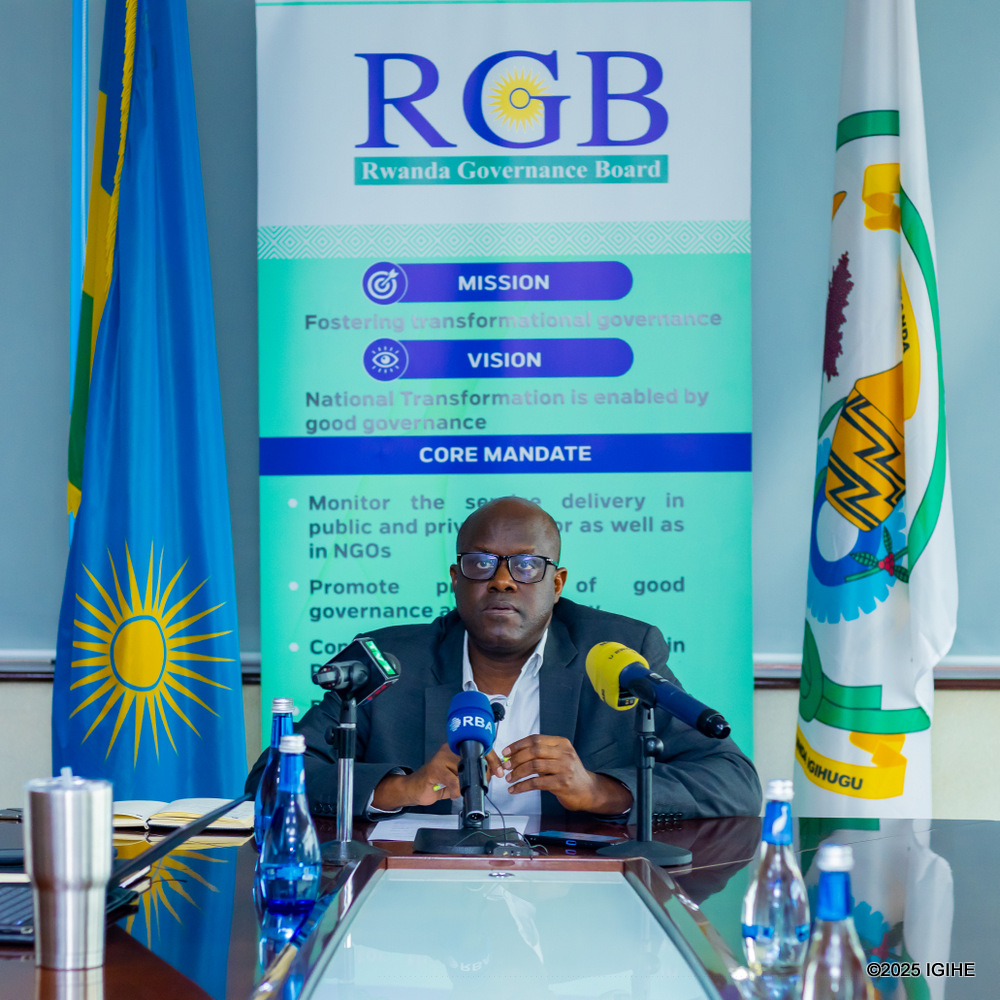 Dr. Usengumukiza yasobanuye ko mu byo iyi mirongo ibuza harimo ibitangaza bishingiye ku binyoma