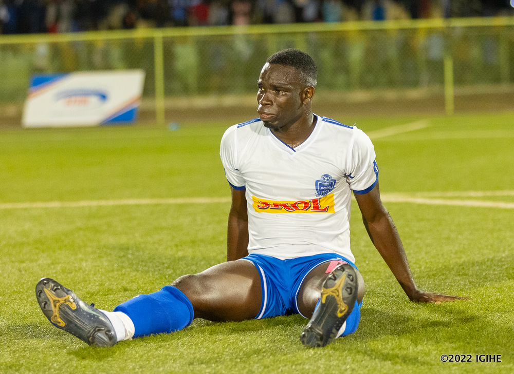 Umunya-Mali, Moussa Camara wagaragaje imyitwarire mibi imbere y'Umutoza Haringingo yasigaye i Kigali mu gihe abandi bari i Rubavu