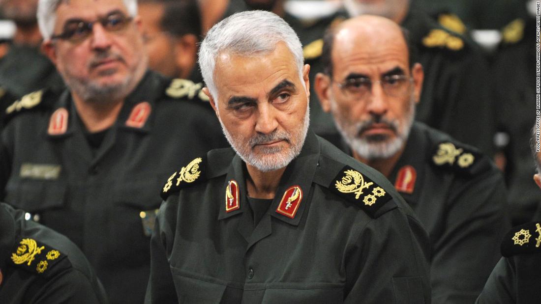 Qasem Suleimani wafatwaga nk'intwari muri Iran yishwe n'Ingabo za Amerika